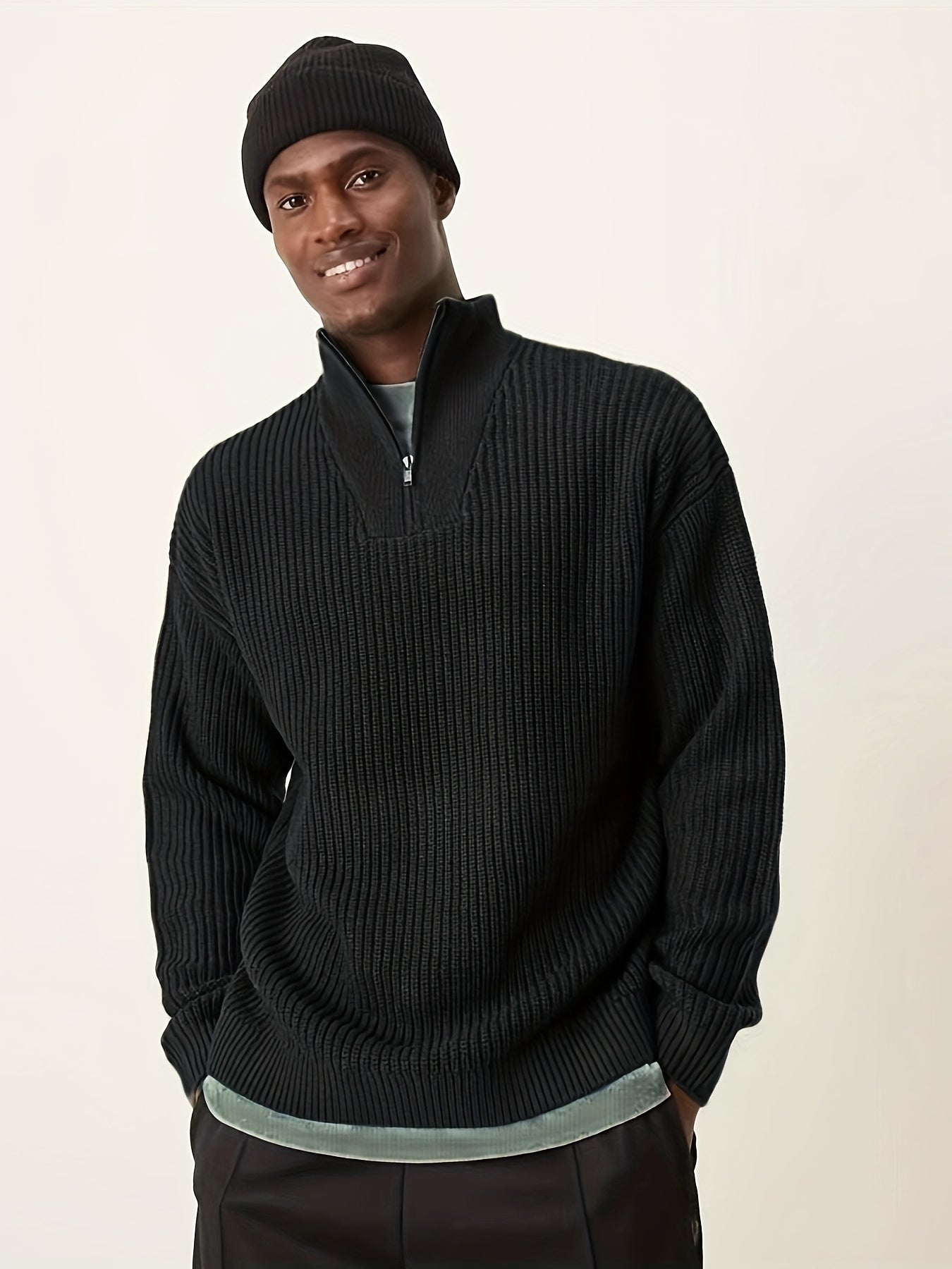 Magnitude Zippered Sweater Black
