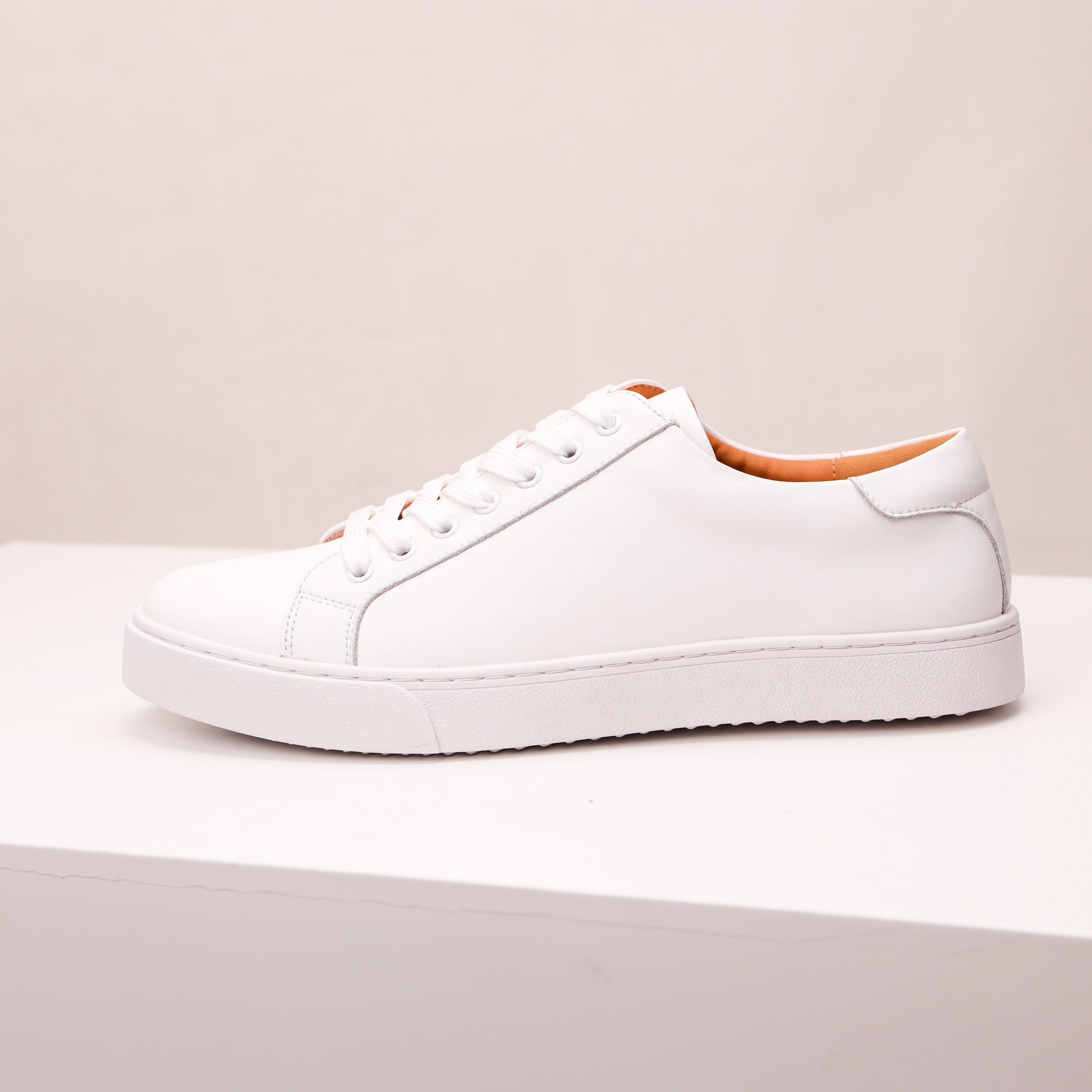 Men's Roma leather sneakers