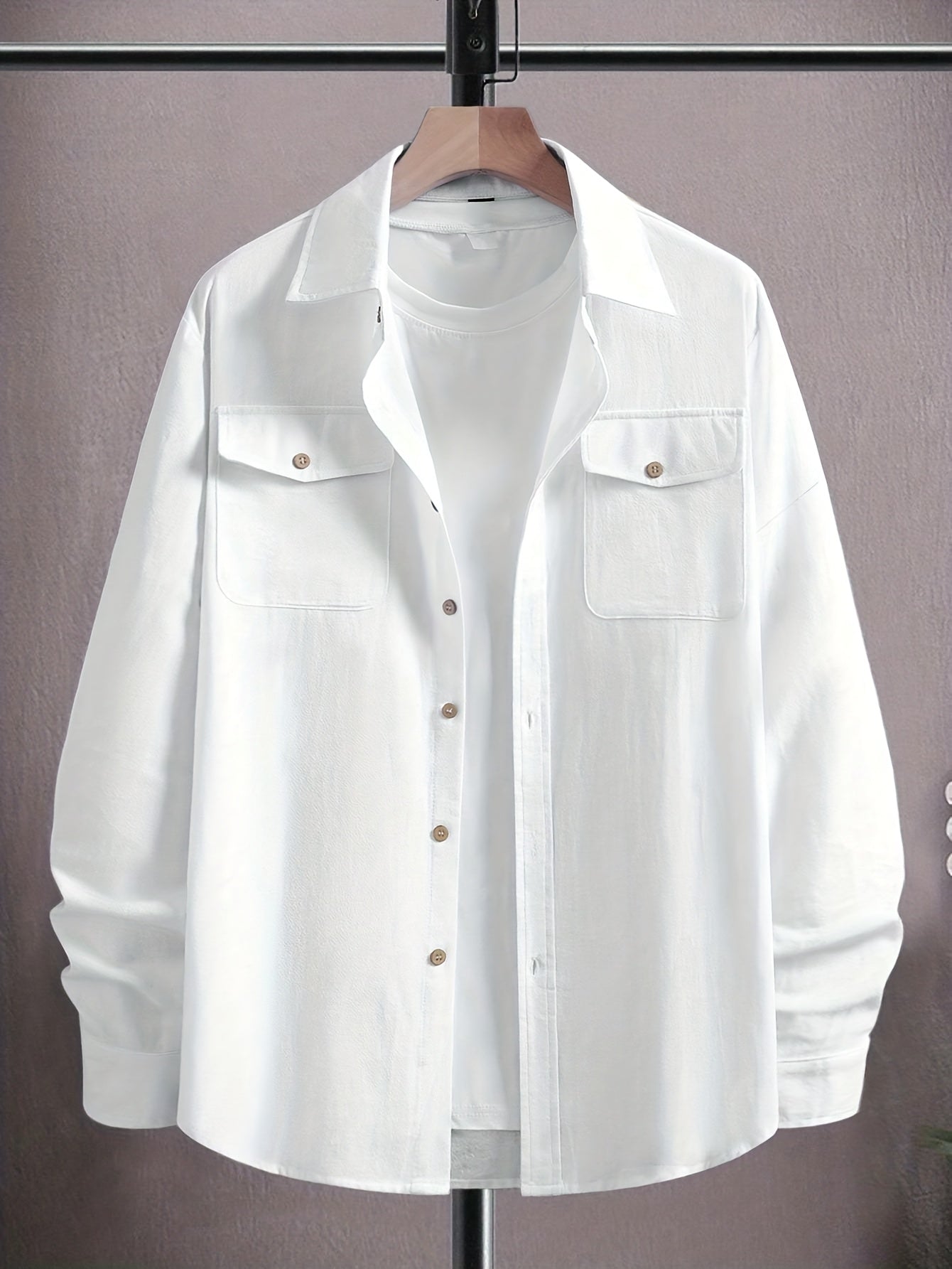 Men's white long-sleeved shirt in snow Texture